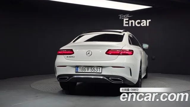 Mercedes-Benz E-Класс 2018 thumb 2