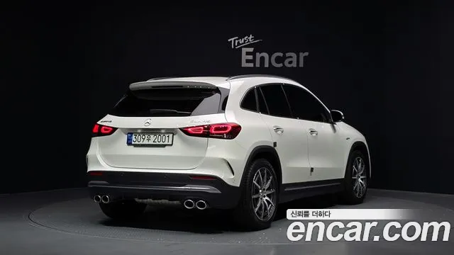 Mercedes-Benz GLA 2021 thumb 4
