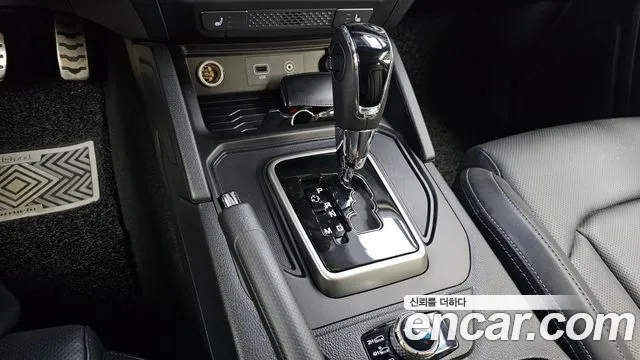 KG_Mobility_Ssangyong Rexton 2018 thumb 7