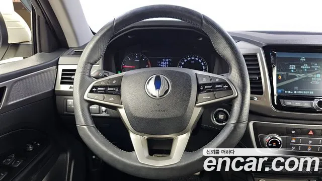 KG_Mobility_Ssangyong Rexton 2018 thumb 11