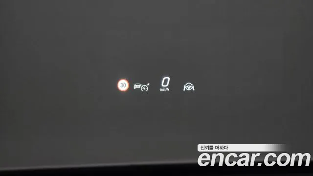 Mercedes-Benz EQE 2023 thumb 6