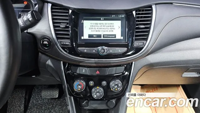 Chevrolet Tracker 2017 thumb 10
