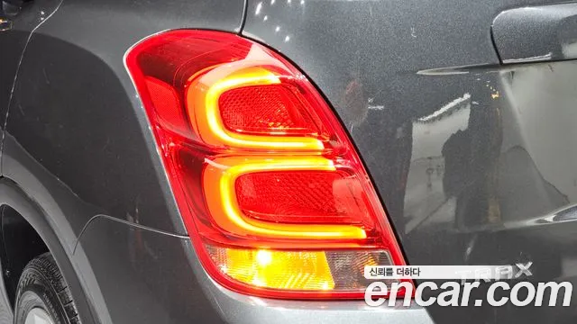 Chevrolet Tracker 2017 thumb 5