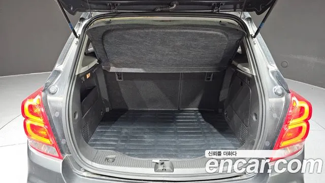 Chevrolet Tracker 2016 thumb 7