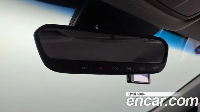 Genesis G80 2019 thumb 4