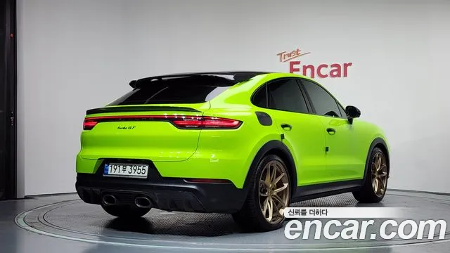 Porsche Cayenne 2022 thumb 11