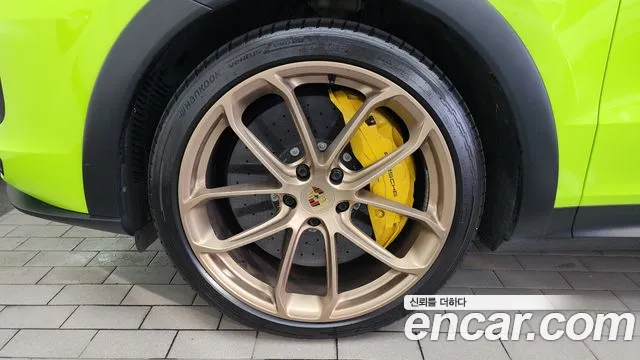 Porsche Cayenne 2022 thumb 9