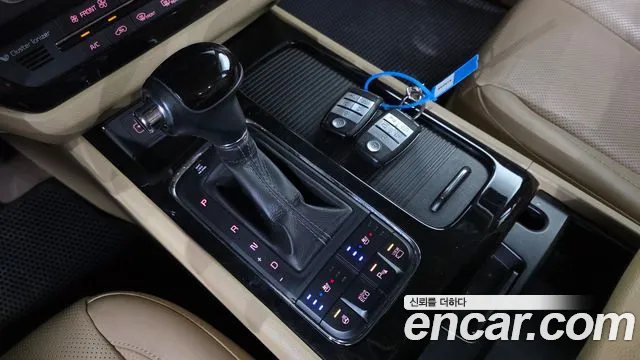 Kia Carnival 2015 thumb 2
