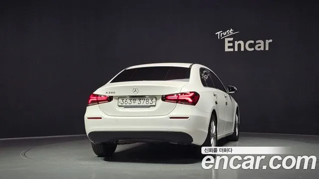 Mercedes-Benz A-Класс 2020 thumb 3