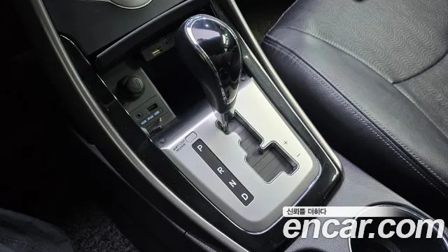 Hyundai Avante 2012 thumb 5