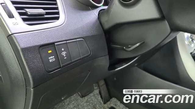 Hyundai Avante 2012 thumb 9