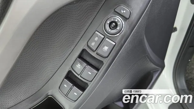 Hyundai Avante 2012 thumb 6
