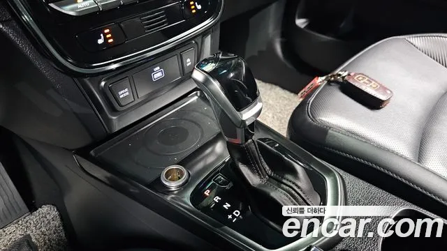 KG_Mobility_Ssangyong TIBOLI 2020 thumb 10