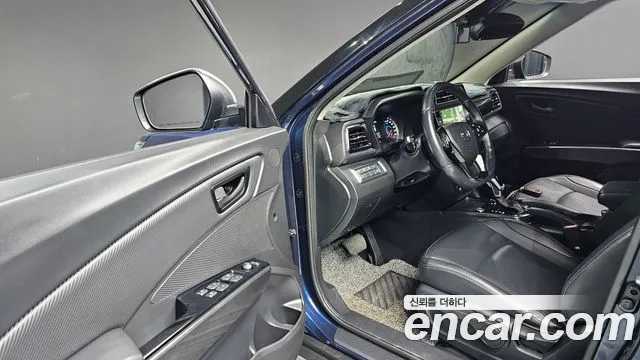 KG_Mobility_Ssangyong TIBOLI 2020 thumb 3