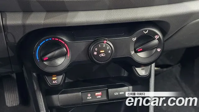 Kia Morning 2017 thumb 12