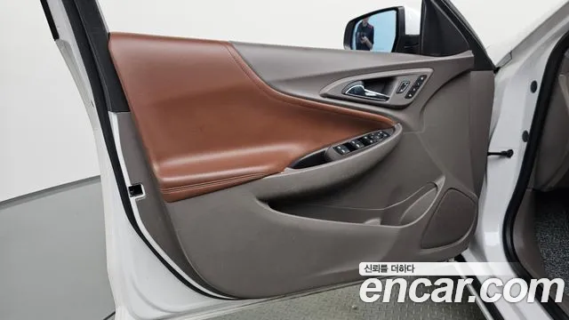 Chevrolet Malibu 2016 thumb 4