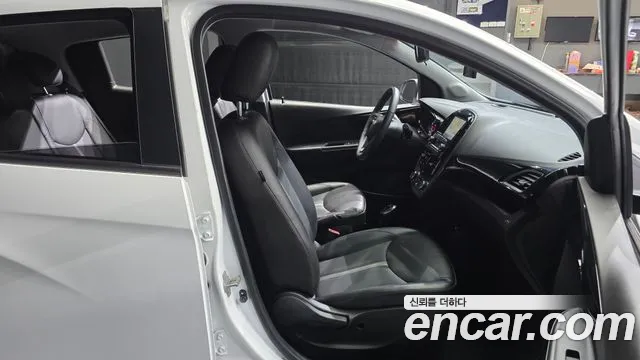 Chevrolet Spark 2019 thumb 12