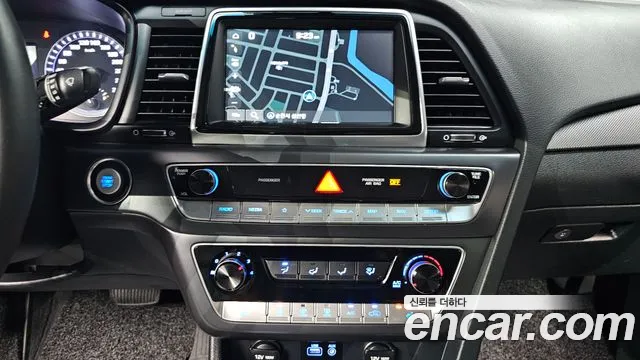 Hyundai Sonata 2018 thumb 9