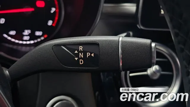 Mercedes-Benz C-Класс 2017 thumb 4