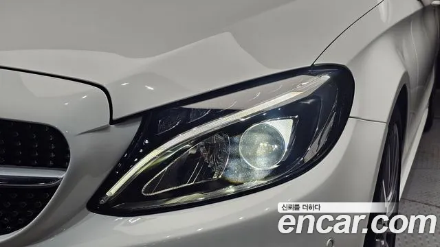 Mercedes-Benz C-Класс 2017 thumb 5