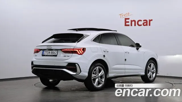 Audi Q3 2020 thumb 11