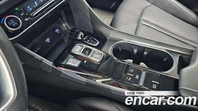 Hyundai Sonata 2022 thumb 2