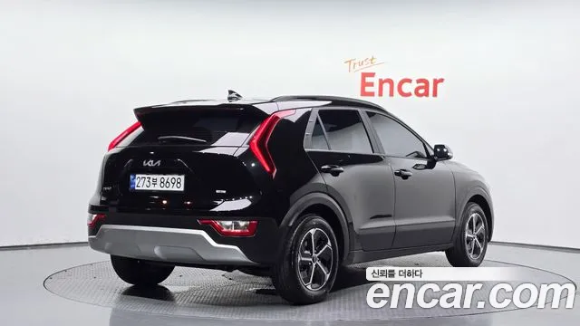 Kia Niro 2026 thumb 2