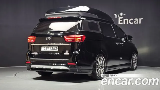 Kia Carnival 2019 thumb 12