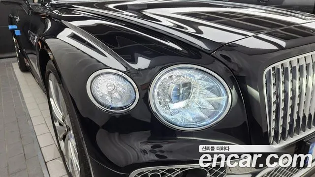 Bentley Flying Spur 2022 thumb 8