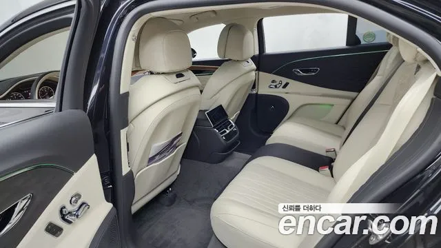 Bentley Flying Spur 2022 thumb 9
