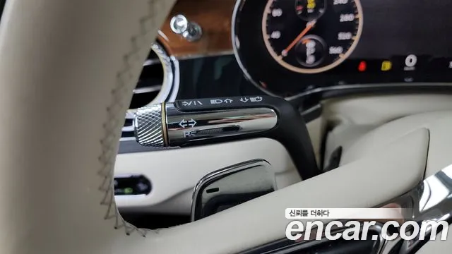 Bentley Flying Spur 2022 thumb 10
