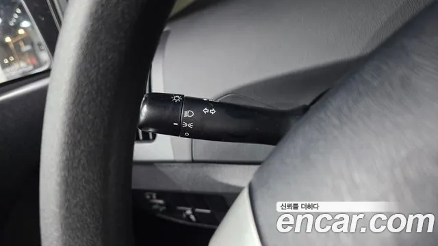 Toyota Prius 2015 thumb 10