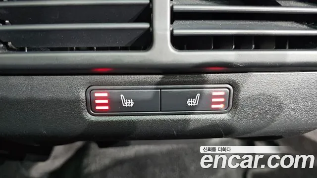 Land Rover Range Rover Evoque 2019 thumb 5