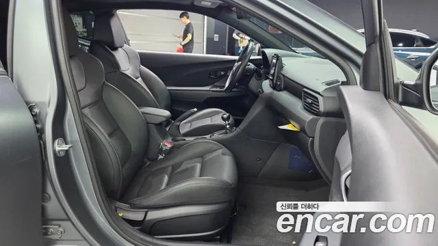 Hyundai Veloster 2019 thumb 7
