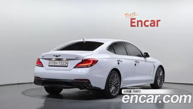 Genesis G70 2018 thumb 9