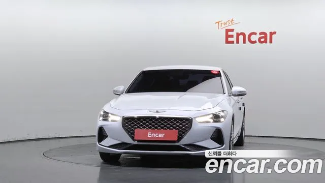 Genesis G70 2018 thumb 10