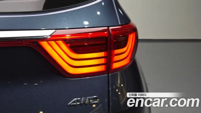 Kia Sportage 2017 thumb 4