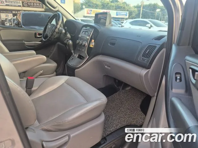 Hyundai Starex 2014 thumb 11