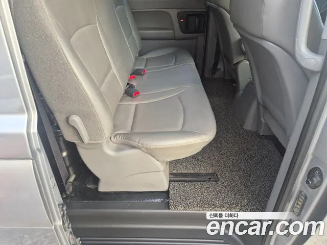 Hyundai Starex 2014 thumb 12
