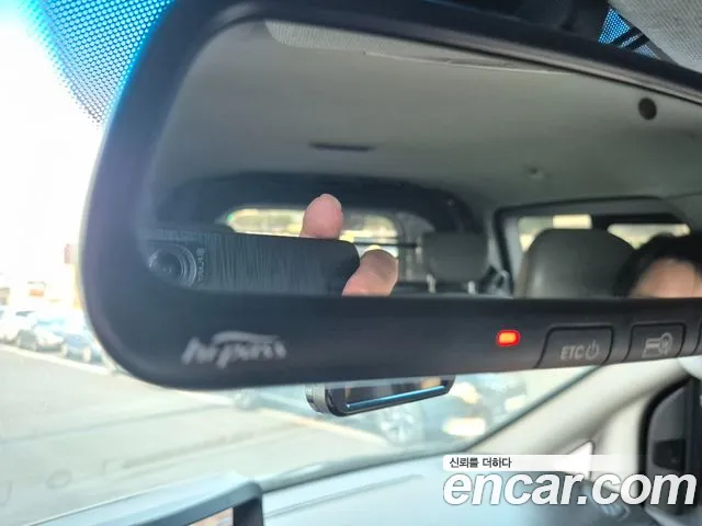 Hyundai Starex 2014 thumb 2