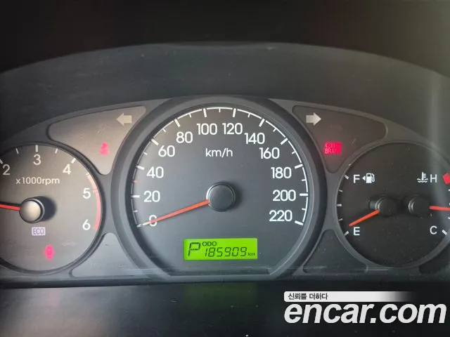 Hyundai Starex 2014 thumb 7
