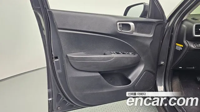 Hyundai Venue 2020 thumb 5