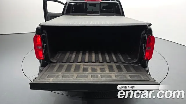 Chevrolet Colorado 2020 thumb 12