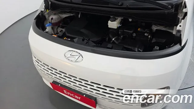 Hyundai Staria 2022 thumb 11
