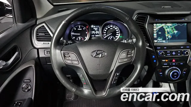 Hyundai Santa Fe 2016 thumb 5