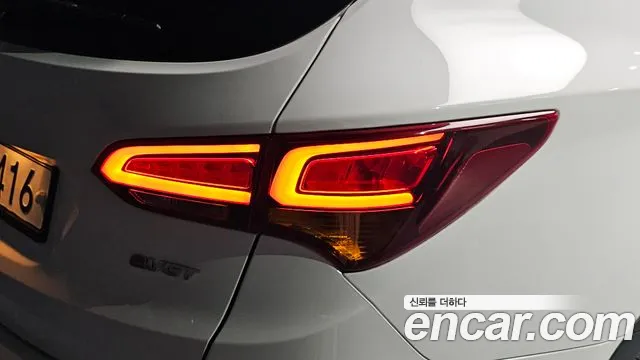 Hyundai Santa Fe 2016 thumb 7