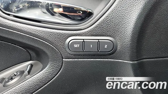 Kia K3 2014 thumb 10
