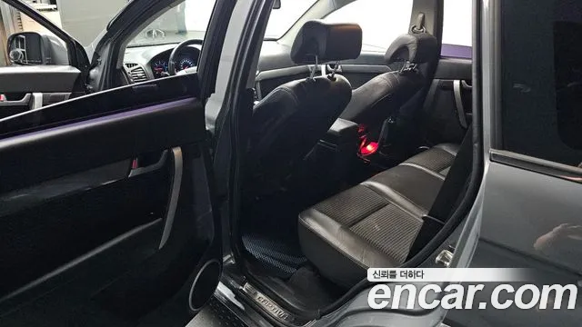 Chevrolet Captiva 2011 thumb 3