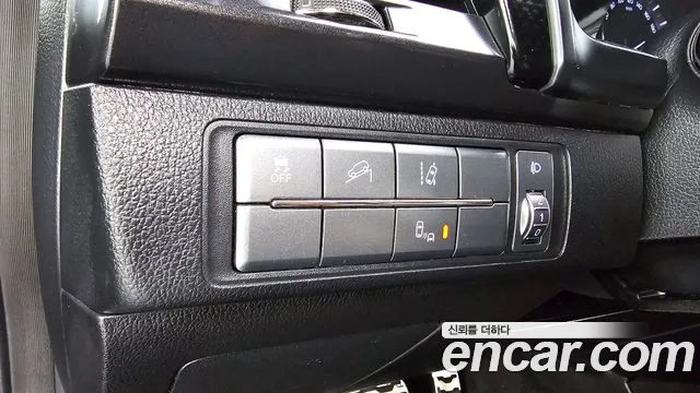 KG_Mobility_Ssangyong Rexton 2020 thumb 8