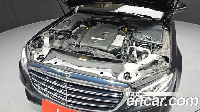Mercedes-Benz E-Класс 2018 thumb 4